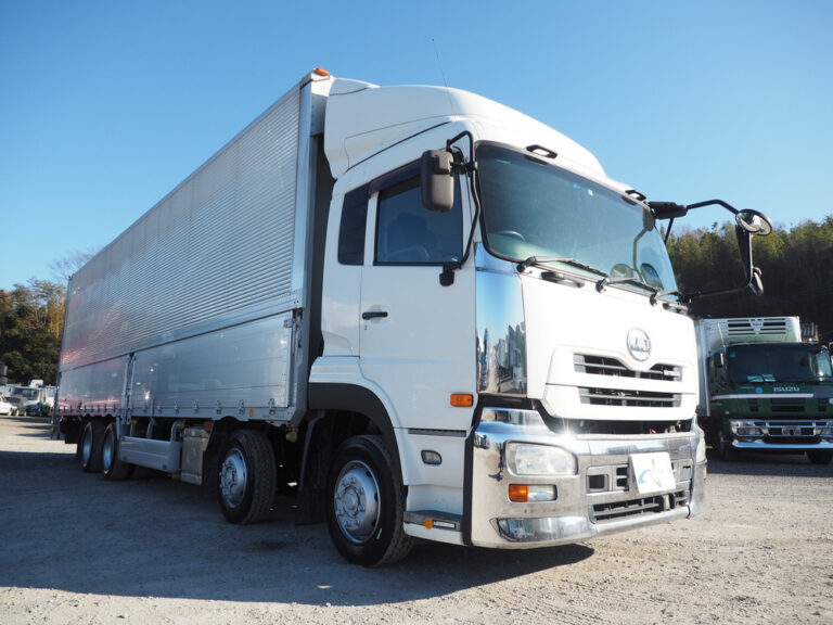 トラックの荷台で役立つ知識!荷台寸法・はみ出し対策まで | トラック情報コラム | 中古トラックのステアリンク