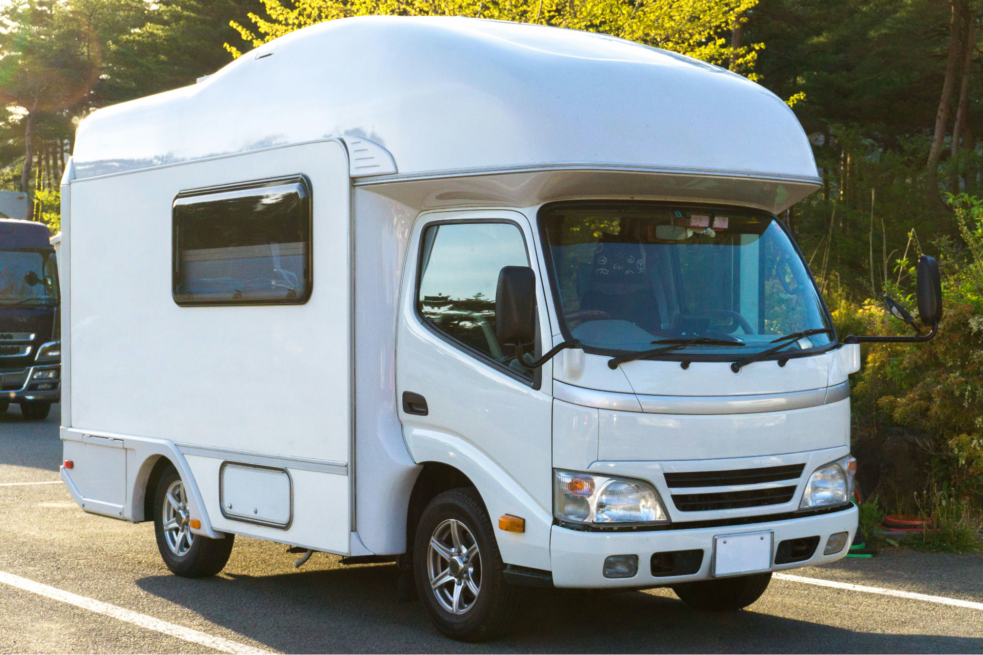 キャンピングカー （キャンピングカーは何年乗れる？中古車選びの  