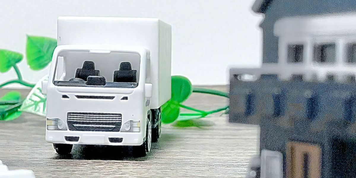 2tトラックのサイズ(寸法)、積載量、運転に必要な免許、3tトラックとの違いなどを詳しく解説！