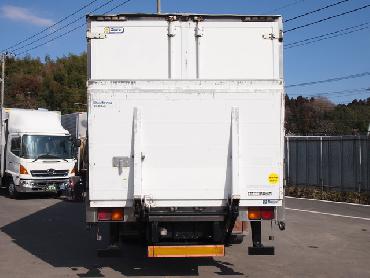 三菱ふそう ファイター 冷凍バン 中型 KL-FK64FLZ 年式 H14[写真06]