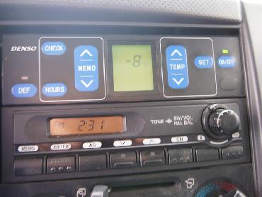 いすゞ エルフ 冷凍バン 小型 BDG-NPR85AN 年式 H21[写真13]