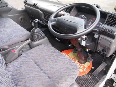 いすゞ エルフ パッカー 小型 KR-NPR72LR 年式 H16[写真13]