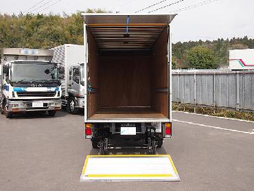 いすゞ エルフ バン車 小型 PB-NKR81AN 年式 H17[写真05]