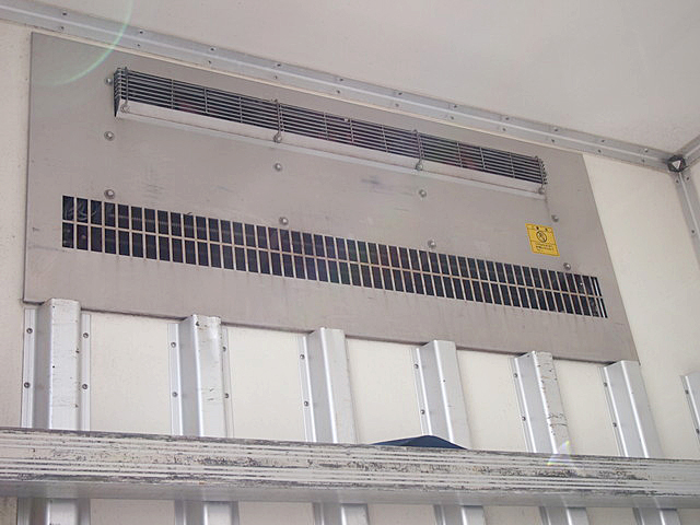 いすゞ フォワード 冷凍バン 中型 PA-FRR34L4 年式 H17[写真12]