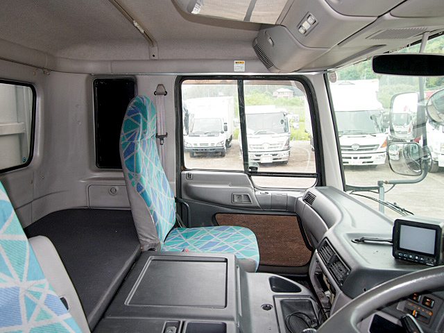 日野 プロフィア ウイング車 大型 KL-FR1KXHA 年式 H15[写真13]