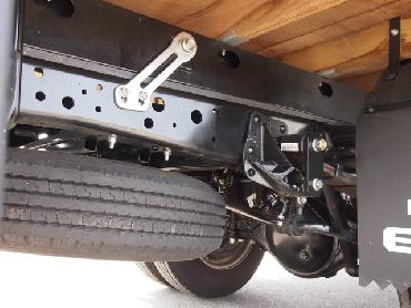 いすゞ エルフ 平ボディ 中型 SKG-NKR85R 年式 H23[写真18]