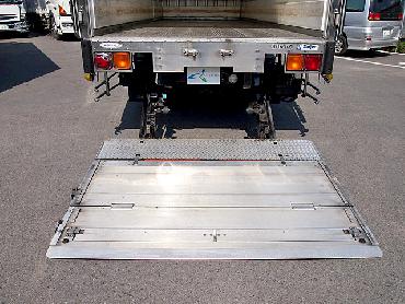 いすゞ フォワード 冷凍バン 中型 PA-FRR34L4 年式 H17 [写真14]