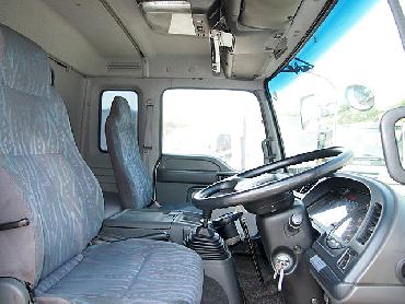 いすゞ フォワード 冷凍バン 中型 PA-FRR34L4 年式 H17 [写真16]