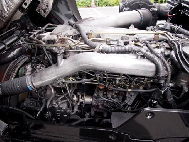 いすゞ ギガマックス ウイング車 大型 PJ-CYJ51W5 年式 H16[写真07]