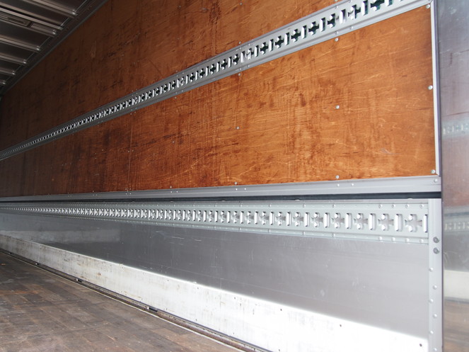 UDトラックス コンドル ウイング車 中型 PB-MK36A 年式 H17[写真10]