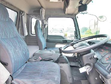 いすゞ フォワード ウイング車 中型 PA-FRD34L4 年式 H19[写真07]
