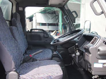 いすゞ エルフ バン車 小型 KR-NKR81EAV 年式 H16[写真09]