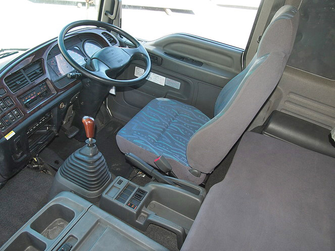 いすゞ フォワード ウイング車 中型 PA-FRD34L4 年式 H18[写真13]