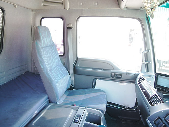 いすゞ フォワード 冷凍ウイング 中型 PA-FRR34L4 年式 H18[写真12]