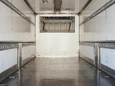 いすゞ フォワード 冷凍ウイング 中型 PA-FRR34L4 年式 H18 [写真09]