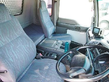 いすゞ フォワード 冷凍ウイング 中型 PA-FRR34L4 年式 H18 [写真11]