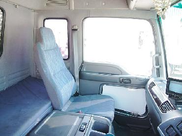 いすゞ フォワード 冷凍ウイング 中型 PA-FRR34L4 年式 H18 [写真12]