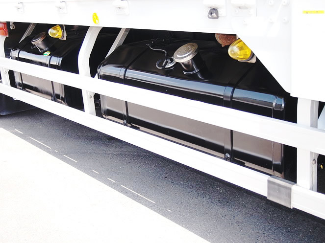 三菱ふそう スーパーグレート ウイング車 大型 PJ-FS54JVZ 年式 H16[写真08]