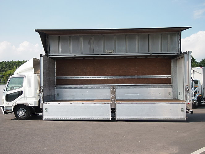 三菱ふそう ファイター ウイング車 中型 KK-FK61HM 年式 H16[写真09]