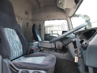 三菱ふそう スーパーグレート ウイング車 大型 PJ-FS54JVZ 年式 H16 [写真05]