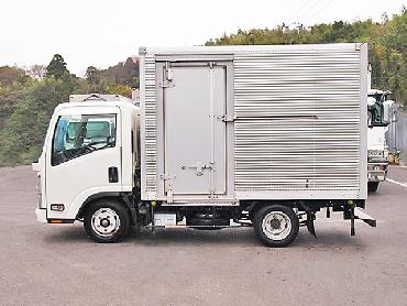 いすゞ エルフ バン車 小型 BKG-NLR85AN 年式 H20 [写真07]