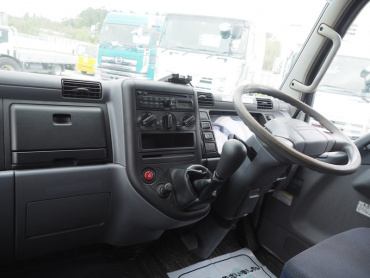 三菱ふそう キャンター ウイング車 小型 PDG-FE83DN 年式 H20[写真24]