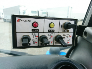 三菱ふそう キャンター パッカー 小型 TKG-FEB90 年式 H27[写真27]