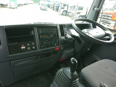 いすゞ エルフ 冷凍バン 小型 TKG-NPR85AN 年式 H24[写真29]
