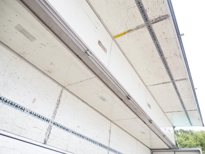 三菱ふそう スーパーグレート ウイング車 大型 LKG-FU54VZ 年式 H24[写真23]