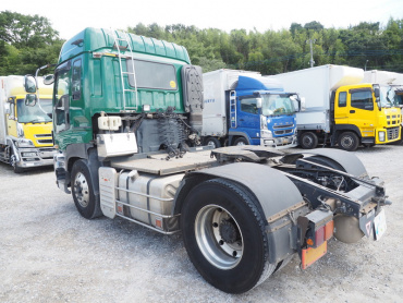 いすゞ ギガ トラクタ 大型 PKG-EXD52D8 年式 H22[写真06]