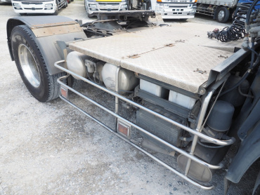 いすゞ ギガ トラクタ 大型 PKG-EXD52D8 年式 H22[写真10]