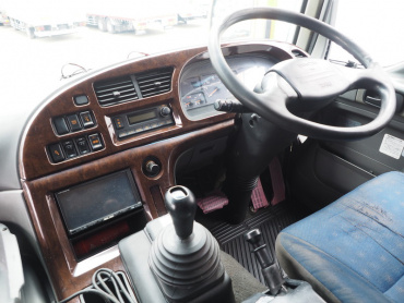 いすゞ ギガ トラクタ 大型 PKG-EXD52D8 年式 H22[写真25]