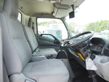 日野 デュトロ バン車 小型 TKG-XZU710M 年式 H26[写真19]
