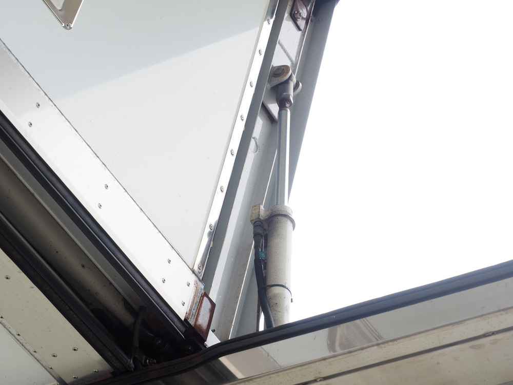 日野 レンジャー 冷凍ウイング 中型 TKG-FD7JLAA 年式 H25[写真21]