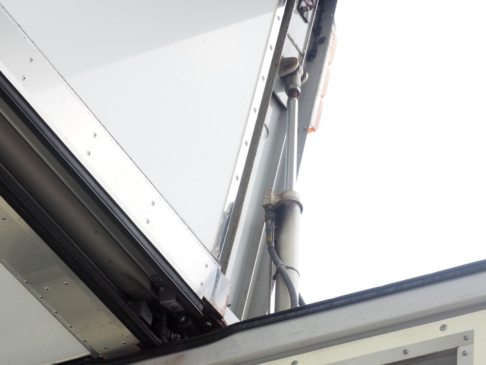 日野 レンジャー 冷凍ウイング 中型 TKG-FD7JLAA 年式 H25[写真13]