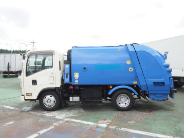 いすゞ エルフ パッカー 小型 TPG-NMR85AN 年式 H27[写真10]