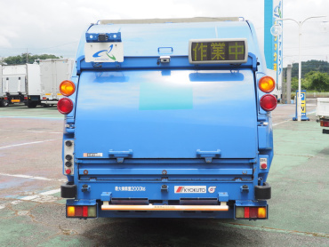いすゞ エルフ パッカー 小型 TPG-NMR85AN 年式 H27[写真05]