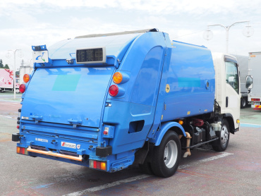 いすゞ エルフ パッカー 小型 TPG-NMR85AN 年式 H27[写真02]