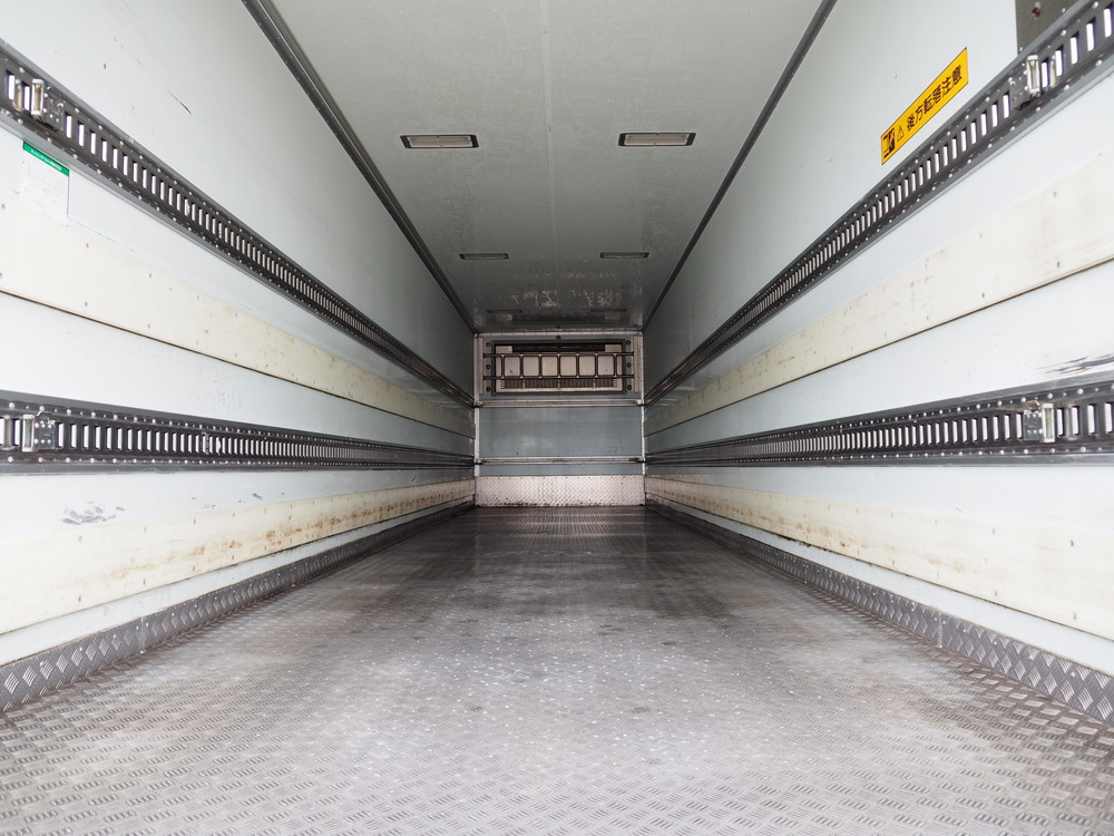 いすゞ ギガ 冷凍バン 大型 QKG-CYL77AZ 年式 H26[写真15]