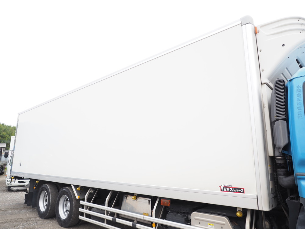 いすゞ ギガ 冷凍バン 大型 QKG-CYL77AZ 年式 H26[写真07]