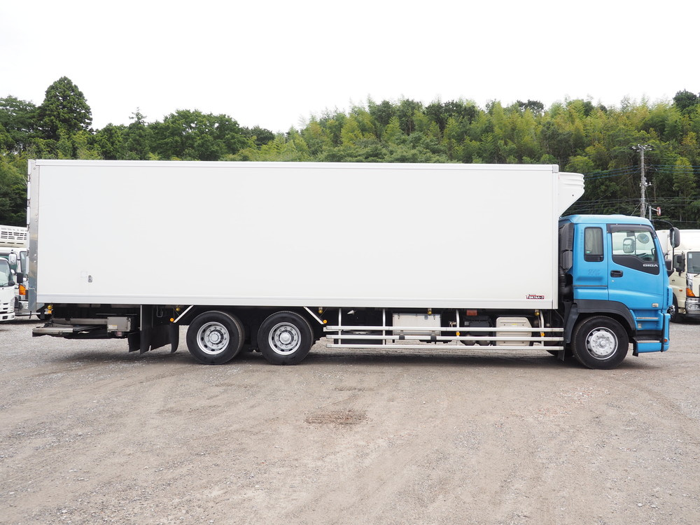 いすゞ ギガ 冷凍バン 大型 QKG-CYL77AZ 年式 H26[写真08]