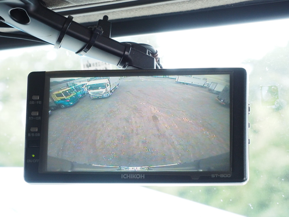 いすゞ ギガ 冷凍バン 大型 QKG-CYL77AZ 年式 H26[写真30]