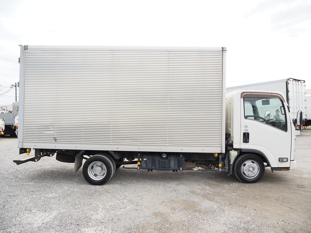 いすゞ エルフ バン車 小型 TKG-NLR85AN 年式 H24[写真08]