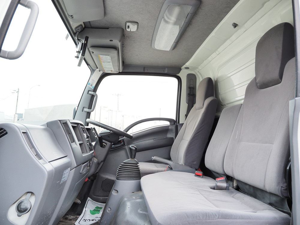 いすゞ エルフ バン車 小型 TKG-NLR85AN 年式 H24[写真22]