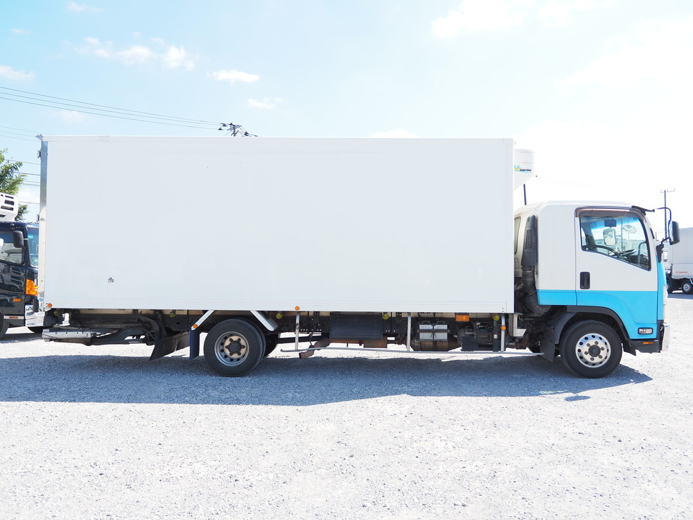 いすゞ フォワード 冷凍バン 中型 TKG-FRR90S2 年式 H25[写真12]
