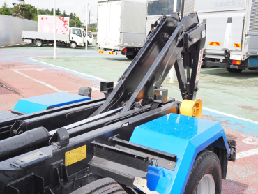 いすゞ エルフ アームロール 小型 TPG-NKR85AN 年式 H28[写真24]