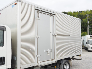 いすゞ エルフ バン車 小型 TKG-NLR85AN 年式 H24 [写真09]