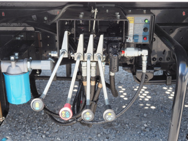 いすゞ エルフ セルフ 小型 2RG-NPR88YN 年式 R4[写真16]