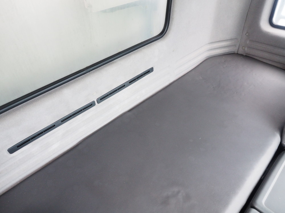 いすゞ ギガ 冷凍バン 大型 QKG-CYL77AZ 年式 H26[写真32]