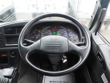 いすゞ ギガ 冷凍バン 大型 QKG-CYL77AZ 年式 H26 [写真25]